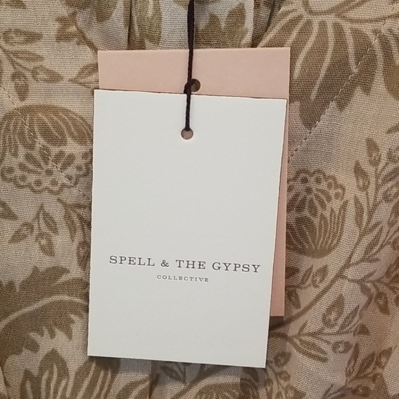 💕SPELL & THE GYPSY💕 Lioness Cap Sleeve Blouse Smoke M Medium NWT - Picture 12 of 14